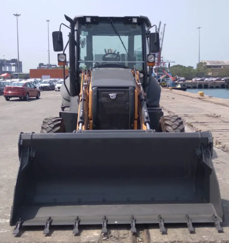 CASE 851FX