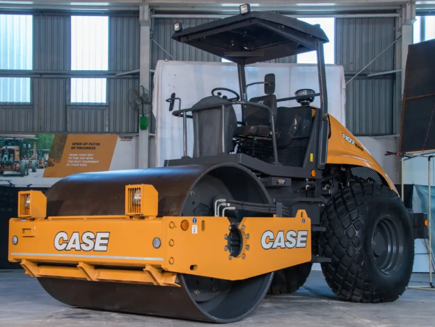CASE 1107FX