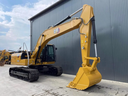 CAT 323D3