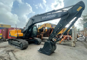 HYUNDAI R210