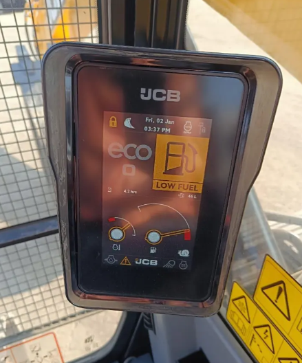 JCB 215LC